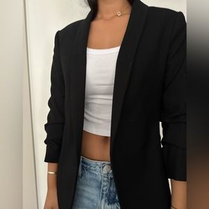 H&M RUCHED SLEEVE BLACK BLAZER